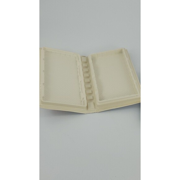 Space Jam Clamshell VHS Tape Bugs Bunny Michael Jordan Vintage Retro 1997 - Picture 10 of 12